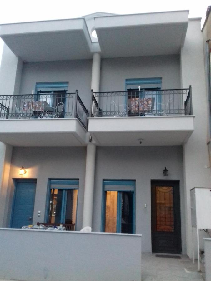 Kostas Family Rooms ستافروس المظهر الخارجي الصورة